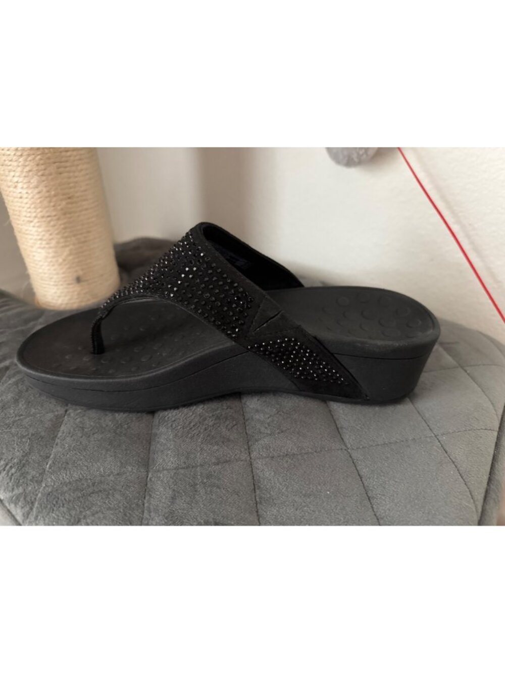 Vionic Pacific Naples Raised Wedge Black Sandals size 8 - Picture 3 of 8